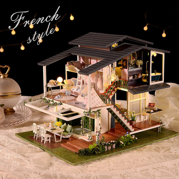 Cute Room New NYE Garden Toy Building Model